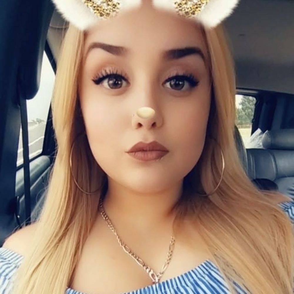 Meet your Posher, Vivica